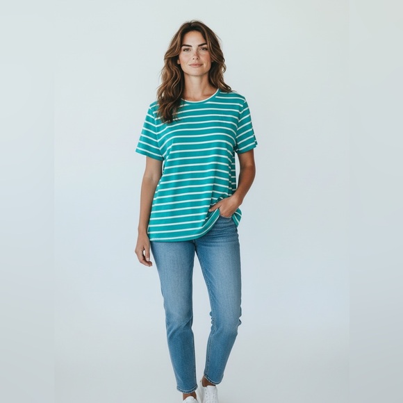 Chico's Tops - Chicos Women’s Size XL (3) Short Sleeve Round Neck Blue White Striped Tee